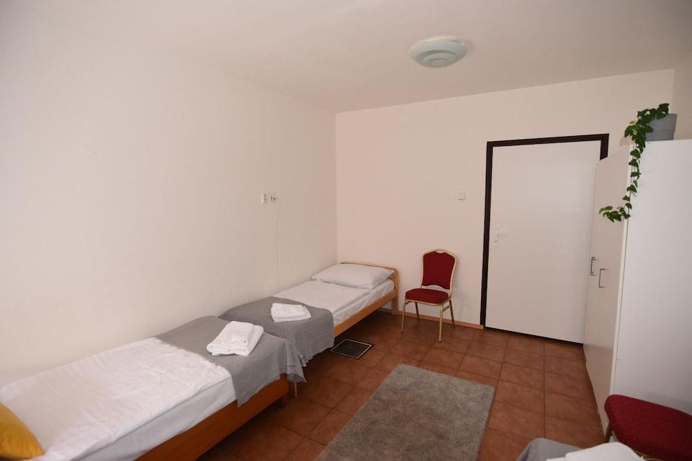 Taxis Hotel Bratislava